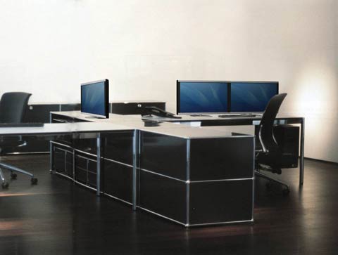 Multeos use in an office